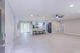 213 Tyson St - Photo 10