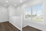 316 Romana St - Photo 36