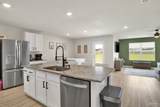 7594 Saddlebrook Ave - Photo 10