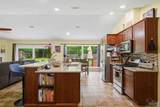952 Lake Aire Dr - Photo 11
