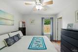 952 Lake Aire Dr - Photo 27