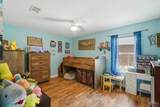 952 Lake Aire Dr - Photo 32