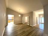 1810 Twin Pine Blvd - Photo 11