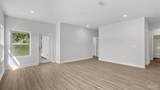 5860 Tripletail Dr - Photo 11