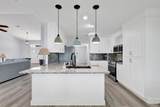 5466 Shore Rd - Photo 17