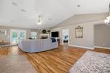 1668 Woodlawn Way - Photo 12