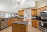 1668 Woodlawn Way - Photo 17