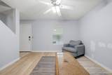 2337 Wyatt St - Photo 12