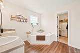 7042 Marissa Point Ln - Photo 19