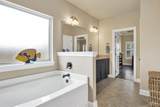 989 Legacy Oaks Dr - Photo 25