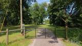4153 Heltons Way - Photo 46