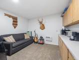 5692 Pine Ridge Dr - Photo 40