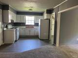 1024 Sawyer St - Photo 6