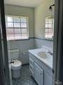 1024 Sawyer St - Photo 9