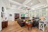5224 Emerald Dr - Photo 10