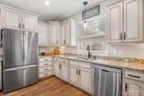 5224 Emerald Dr - Photo 19