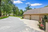 5224 Emerald Dr - Photo 3