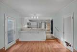 1095 Langley Ave - Photo 19
