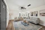 4133 Lawrence Ave - Photo 5