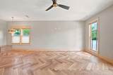 219 Devillars St - Photo 12