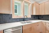 219 Devillars St - Photo 8