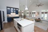 1411 Lee St - Photo 9
