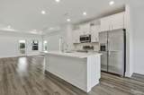 1942 Westhill Dr - Photo 10