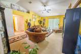 8257 Groveland Ave - Photo 6