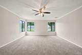 6813 Cedar Ridge Dr - Photo 15