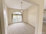 401 Thorn Ct - Photo 13