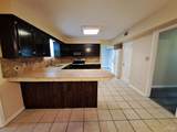 7819 Hearthstone Cir - Photo 10