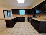 7819 Hearthstone Cir - Photo 9