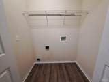 8069 Stonebrook Dr - Photo 15
