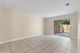 8101 Tippin Ave - Photo 15