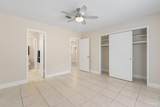 8101 Tippin Ave - Photo 18
