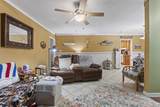 6391 Judkins Dr - Photo 18