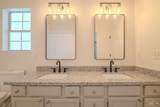 6102 The Oaks Ln - Photo 19