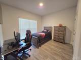8055 Silver Maple Dr - Photo 18