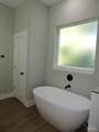 706 F St - Photo 21