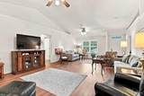 1542 Pelican Pt Dr - Photo 11