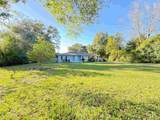 7221 Yoshida St - Photo 2