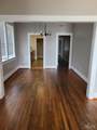 114 La Rua St - Photo 2