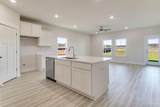 2922 Winterberry Rd - Photo 11