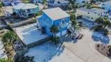 1304 Via Deluna Dr - Photo 3