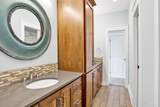 1070 Harbor Ln - Photo 33