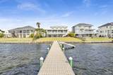 1070 Harbor Ln - Photo 50