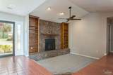 1090 Park Ln - Photo 19