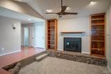 1090 Park Ln - Photo 6