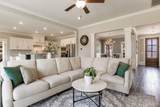 6067 Huntington Creek Blvd - Photo 8