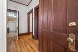 902 Blount St - Photo 35